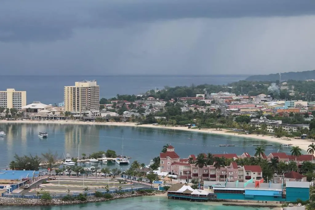 The View At Mystic Ridge Penthouse 78A Apartment Ocho Rios 0*,  Jamaica